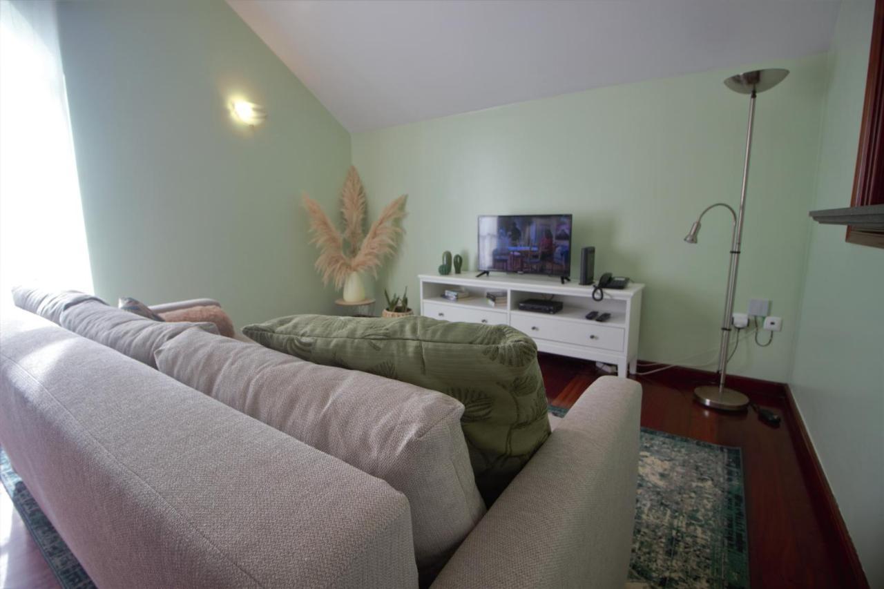 Rose Velvet Apartment Angra do Heroísmo Екстериор снимка
